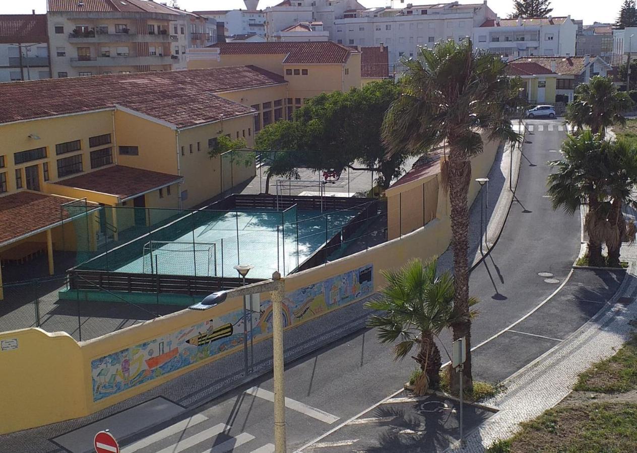Savana House Peniche Ξενοδοχείο Εξωτερικό φωτογραφία