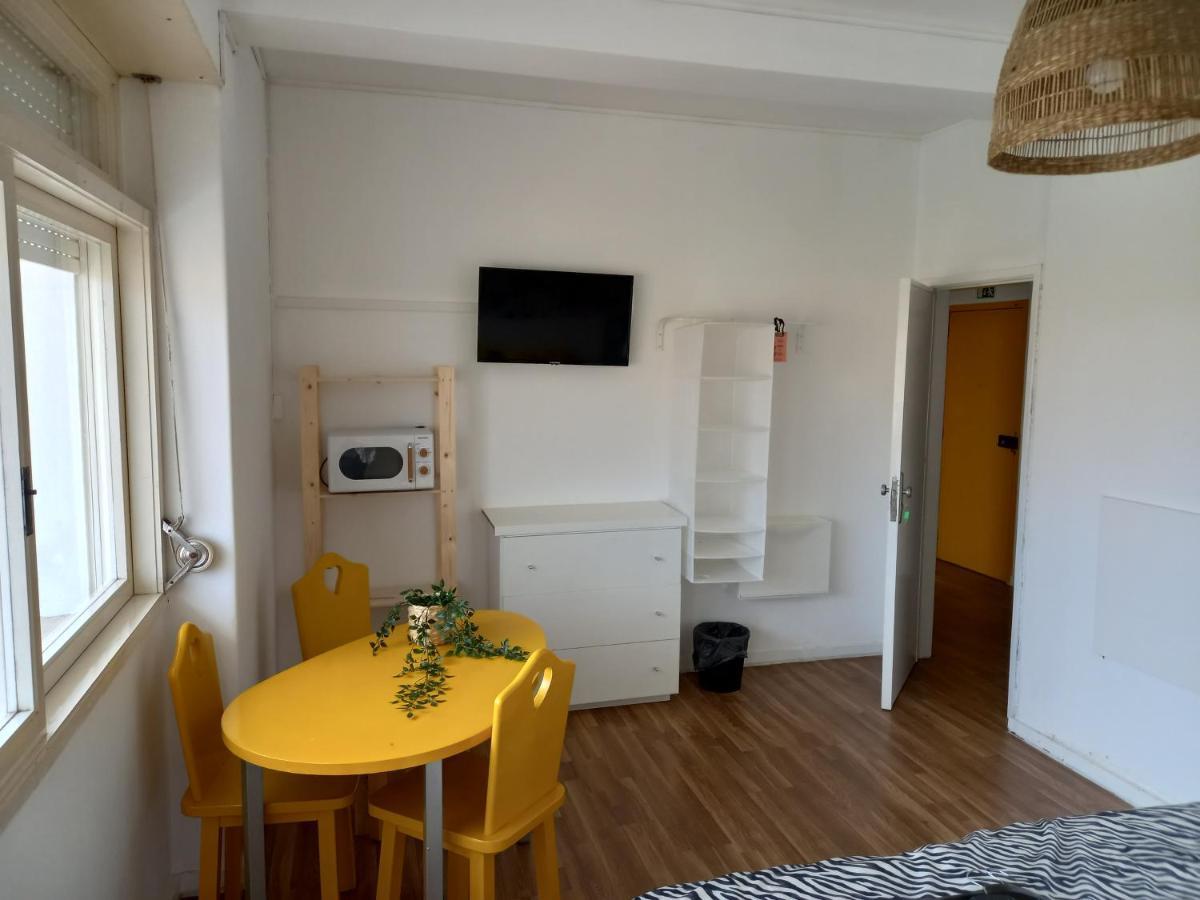 Savana House Peniche Ξενοδοχείο Εξωτερικό φωτογραφία